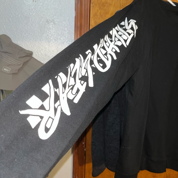 STLHD checkered crew neck - Picture 3 of 5